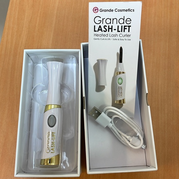 New Grande Cosmetics Grande Lash-Lift Heated Lash Curler!!🔥🔥🔥 - Picture 10 of 16